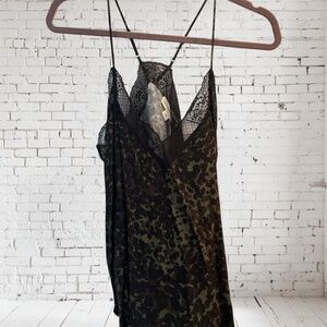 Love stitch Lace Cami